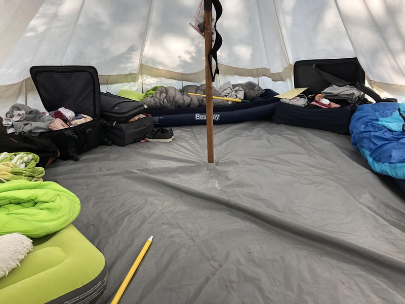 Ein typisches Zelt der Mädels